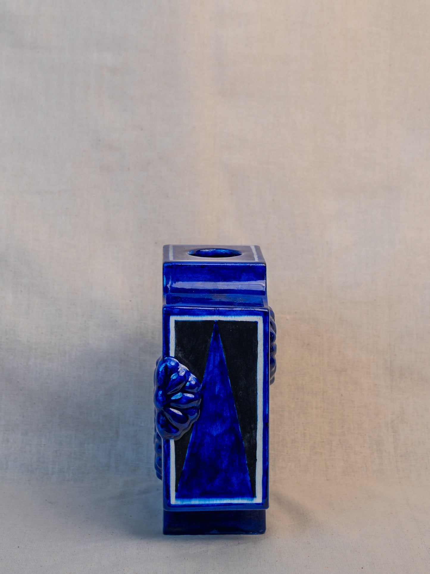 Majid | Blue